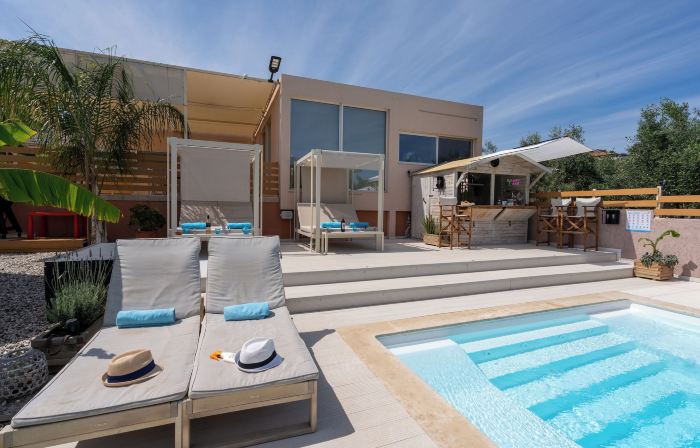 Modular Bungalows with Heated Pool Artemis Greece