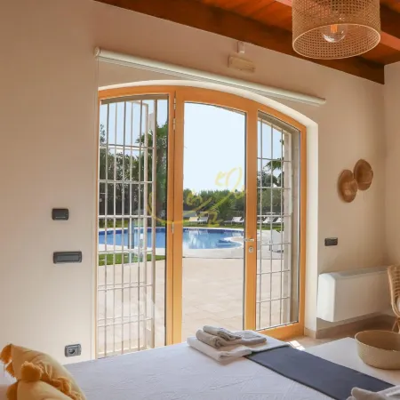 TD Trulli Bruco Large Pool for Family Fun