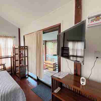 Monkey Cottage Rooms