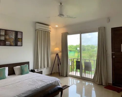 Exotica Beach Retreats Diveagar