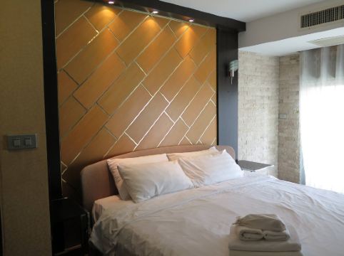 7เอ - อพาร์ตเมนต์ใจกลางเมืองแบบ 2 ห้องนอนและ 2 ห้องน้ำ พร้อมสระว่ายน้ำส่วนกลาง