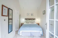 Teilo - 1 Bedroom - St Ishmaels Hotels near Field Studies Council - Dale Fort