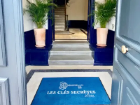 Les Clés Secrètes Hotels in Sète