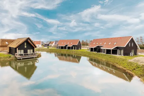 Dormio Resort Nieuwvliet-Bad - Pools