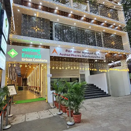 Emerald Urban Comforts