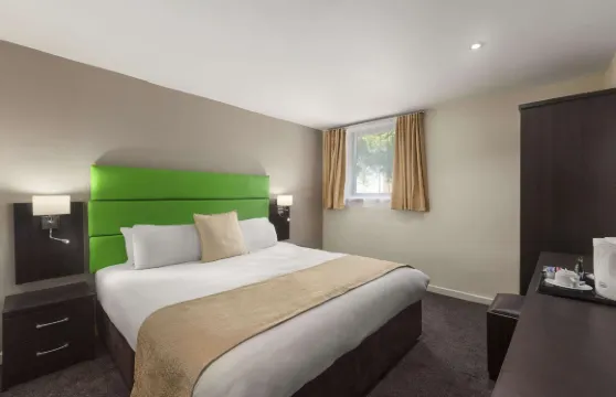 伯明翰紅翼旅館