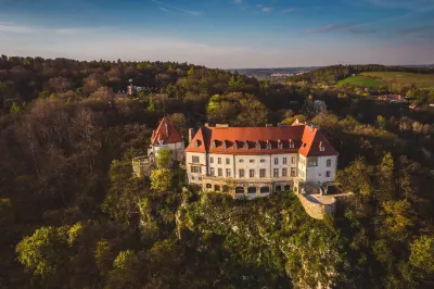 Zinar Castle Hotels near John Paul II Intl. Airport