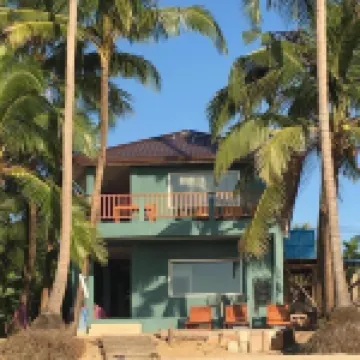 Beau Beau Beach House Hotels in 