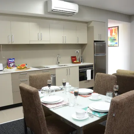 Ratsun Nadi Airport Apartment Hotel