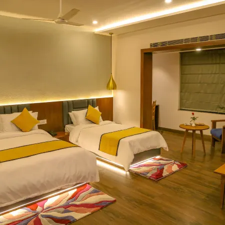 Four Leaf Hotel Sapphire Blue