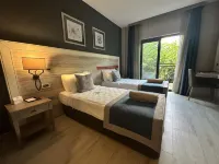 Michelangelo Boutique Hotel