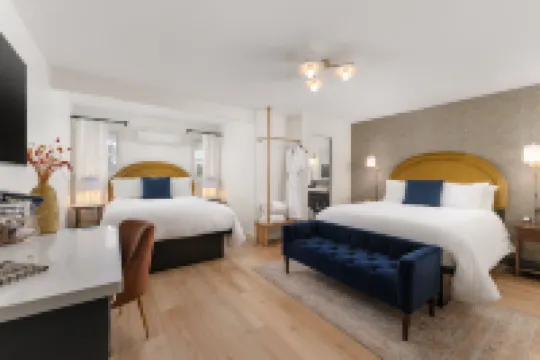 Petit Soleil - Bed, Breakfast and Bar