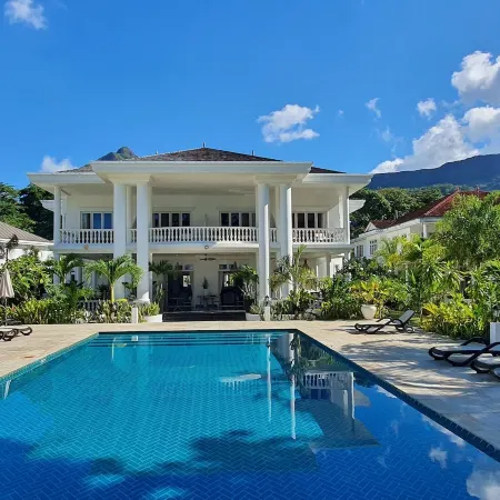 Las Brisas Villa - Chateau Elysium
