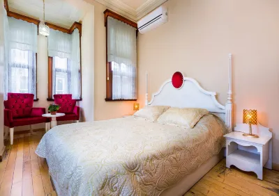 Yali Butik Hotel Büyükada Hesed Leavraam Sinagogu yakınındaki oteller