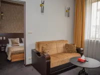 Cascade Hotel Hotels near Lovers' Park