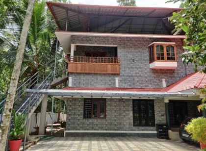 Anandam Stays - Premium 3BHK Plush Homestay, Vaikom Near Kumarakom
