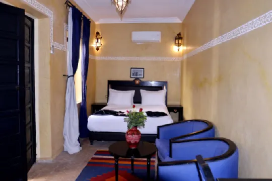 リヤド ローズ デュ デザート