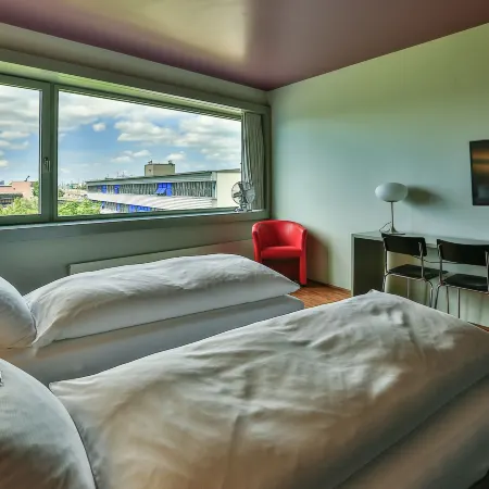 Dasbreitehotel am Rhein Отели рядом с достопримечательностью «Музей бумажной фабрики Базеля»