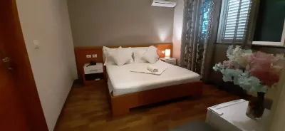 Hotel Bylis Отели в г. 