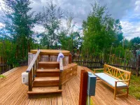 Tranquil Pondside Retreat with Hot Tubs, Saunas Hotels in Taos Ski Valley