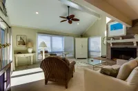 Beach Club 341