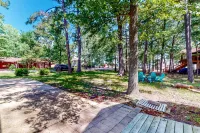 A Place in the Sun Hotels near San Jacinto County Old Jail