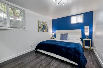 Chic Retreat- Kitchen, Smart TVs, near BSU, Parking