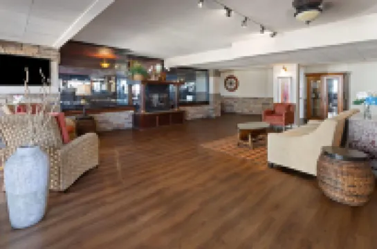 Howard Johnson Plaza by Wyndham Ocean City Oceanfront