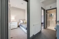 Centrally Located Modern House Near Ashford Town