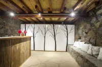 Lyhnos Hotels in Agros