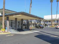 Motel 6 San Diego, CA - Airport - Harbor Hotels near San Diego International Airport