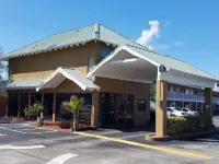 伊克諾旅館-可可比奇海灘近海港 鄰近Cocoa Beach Public Library的酒店