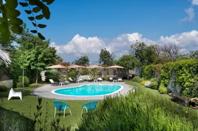 Maison di Fiore B&B Hotels near House of the Deer