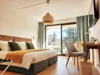 Domaine les Sources de Dieulefit Hotel a Taulignan