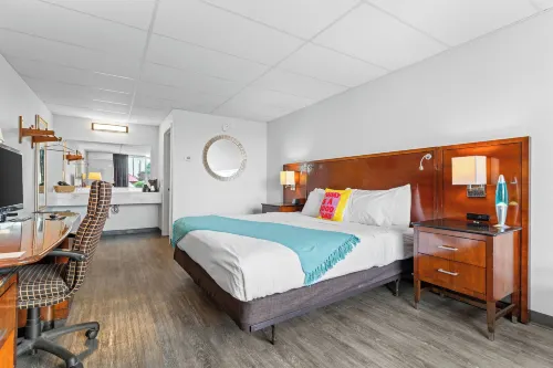 The Retro Hotel Formerly Known As the Welcome Inn - 2-Star