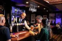 Best Western Royal Hotel - バー