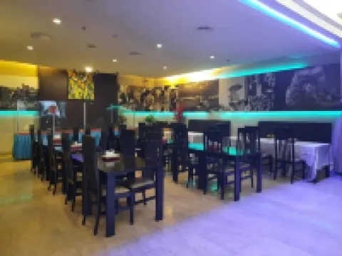 อมาลิอา โฮเทล ลัมปุง โรงแรมในEngal