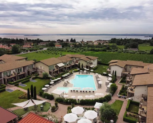 Lake Garda Resort Hotels in Moniga del Garda