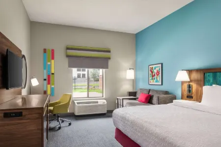 Hampton Inn & Suites Springfield Отели рядом с достопримечательностью «Discovery Center of Springfield»