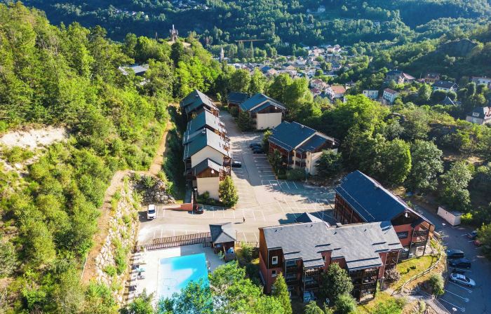 Vacancéole - le Domaine de la Vallée d'Ax
