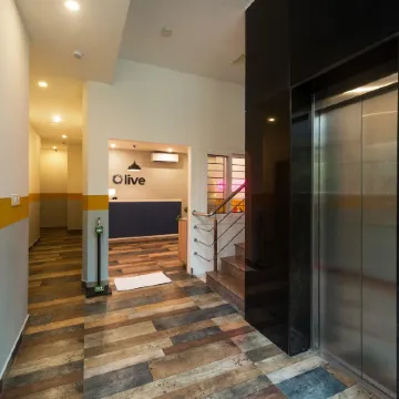 Olive Zip Kalyan Nagar by Embassy Group Отели рядом с достопримечательностью «Конференц-центр Frontier Management»