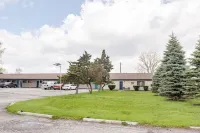 Cozy Stay in Brownstown w/ Wi-fi & Streaming TV