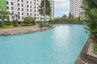 Hotel O Ciputat Near Apartment Green Lake View Ciputat - sarapan