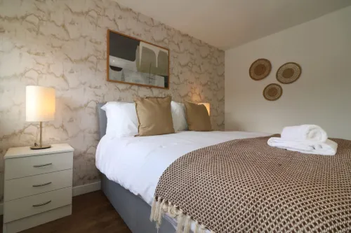 Signature - Binnie House Hotels in Cumbernauld