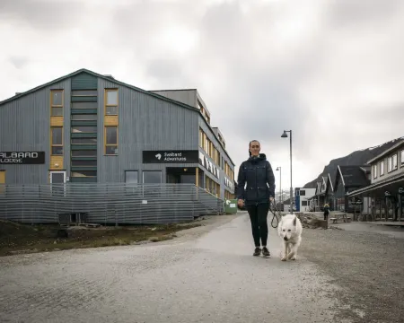 Svalbard Hotell | Lodge Hotels in Longyearbyen
