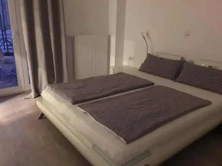 Apartments am Moselufer Отели в г. Кохем-Целль