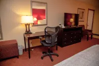Comfort Inn & Suites at I-74 and 155 Hotels in Washington