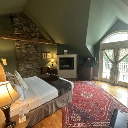 Butter Milk Falls Inn and Spa