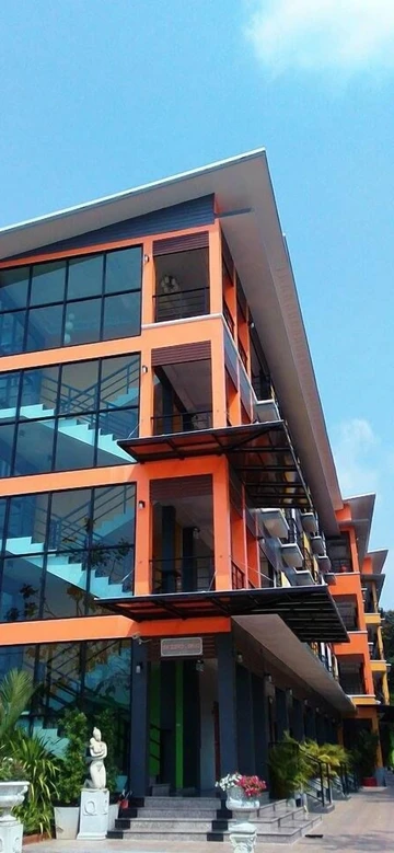 รูปภาพของแหวนเพชรเพลส