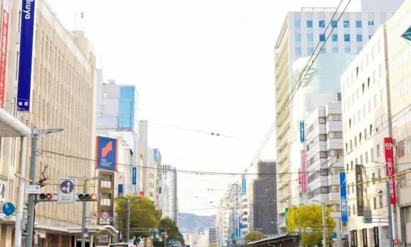 Nagarekawa Dori